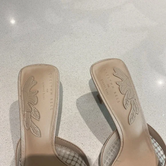 Gianni Bini Mesh Mules - Picture 2 of 9